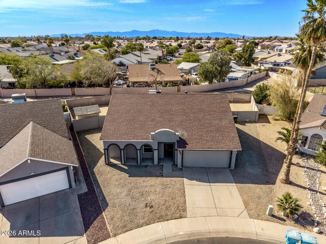 5252 N 102ND Avenue, Glendale, AZ 85307