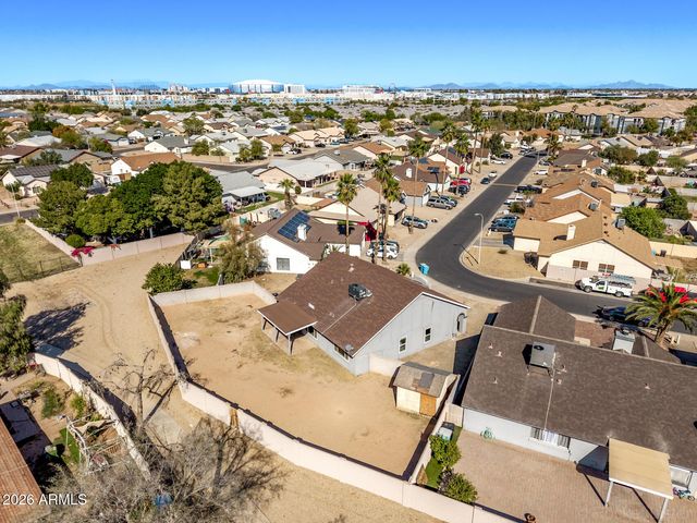 5252 N 102ND Avenue, Glendale, AZ 85307