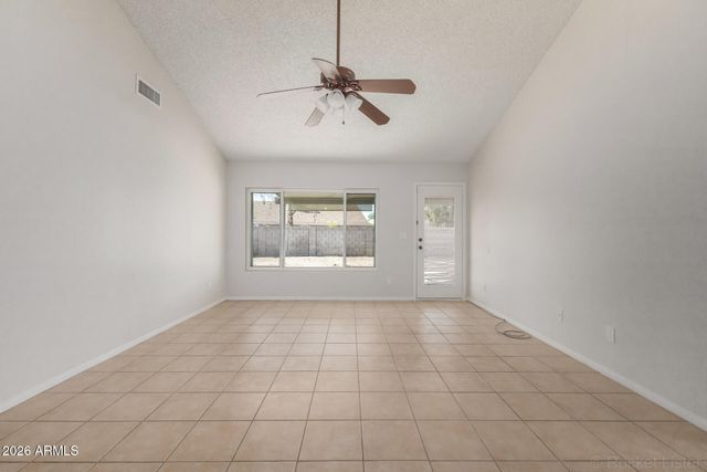 5252 N 102ND Avenue, Glendale, AZ 85307