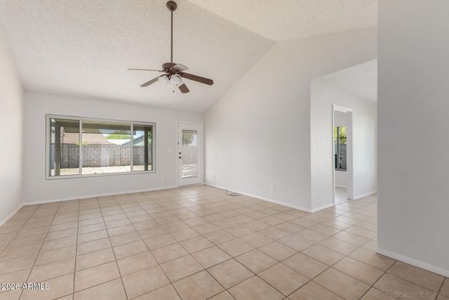 5252 N 102ND Avenue, Glendale, AZ 85307