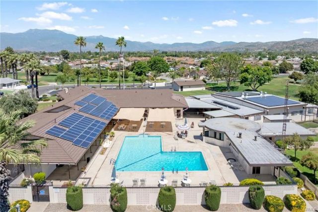 1560 Amberwood, Hemet, CA 92543