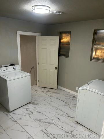 4670 N Hartford Avenue, Tulsa, OK 74126