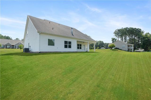1074 Pine View Trail, Monroe, GA 30656