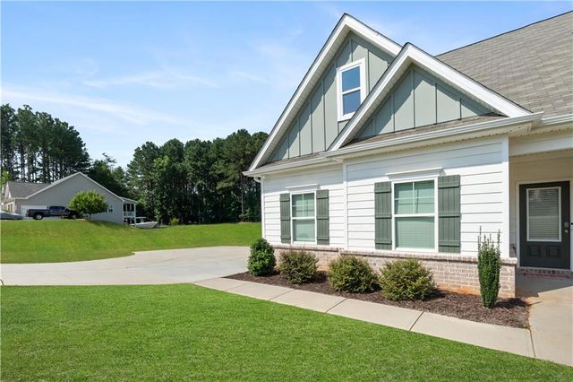 1074 Pine View Trail, Monroe, GA 30656