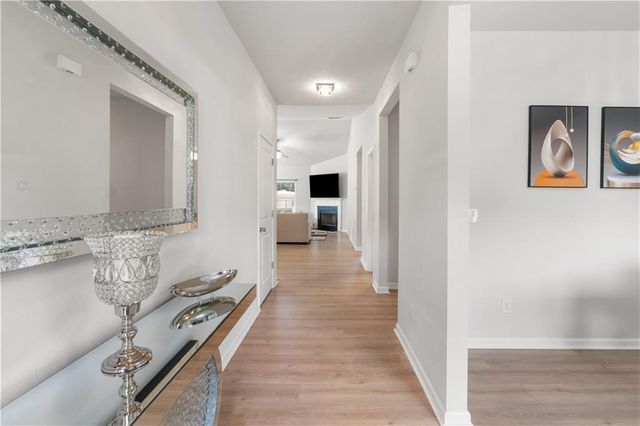 1074 Pine View Trail, Monroe, GA 30656