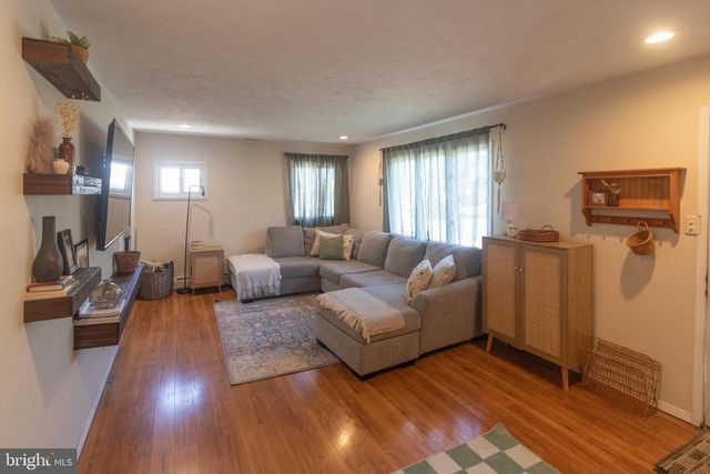 411 ILLINOIS AVE, Delanco, NJ 08075