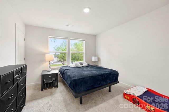 105 VILLA Lane, Lincolnton, NC 28092