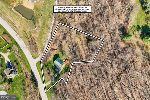 905 CHAMBERS RD, York, PA 17402