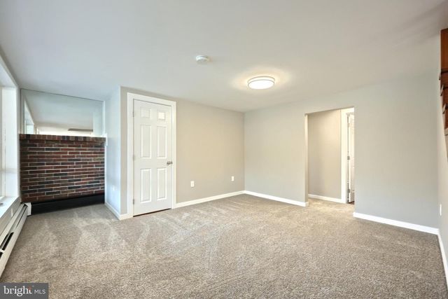 905 CHAMBERS RD, York, PA 17402