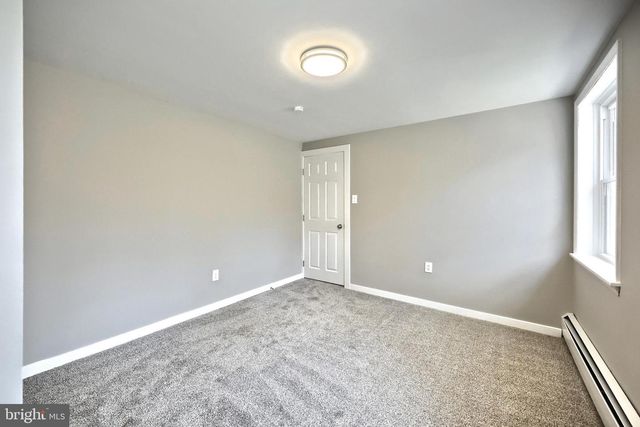 905 CHAMBERS RD, York, PA 17402