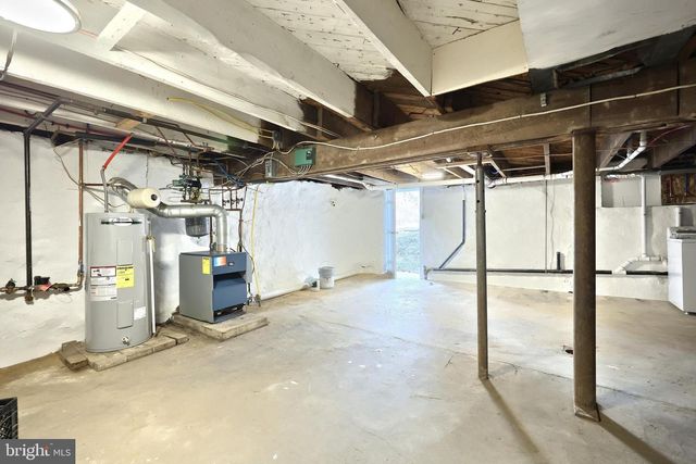 905 CHAMBERS RD, York, PA 17402