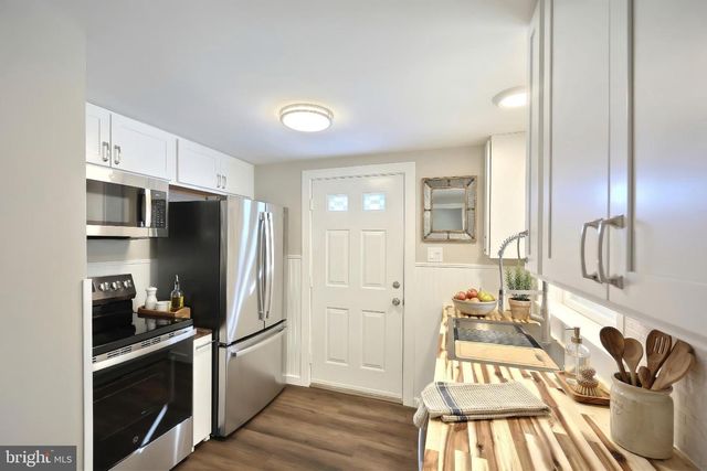 905 CHAMBERS RD, York, PA 17402