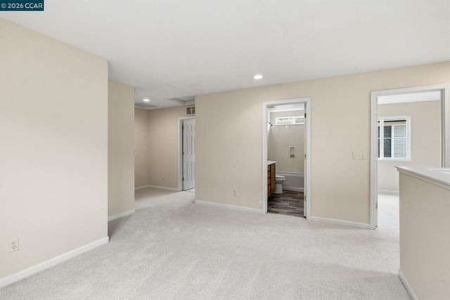 214 Whimbrel Cir, Pittsburg, CA 94565