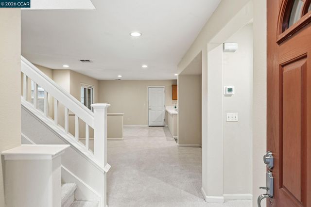 214 Whimbrel Cir, Pittsburg, CA 94565