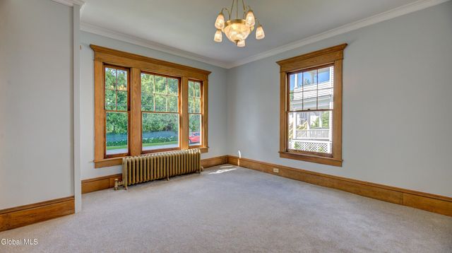 99 Second Avenue, Gloversville, NY 12078
