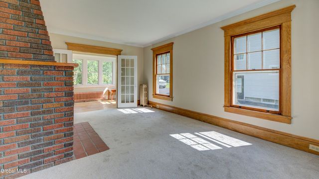 99 Second Avenue, Gloversville, NY 12078