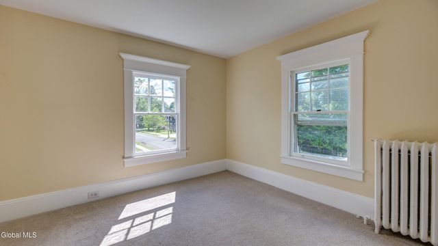 99 Second Avenue, Gloversville, NY 12078