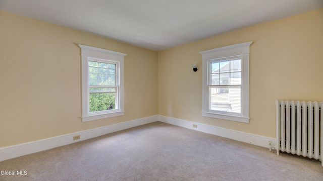 99 Second Avenue, Gloversville, NY 12078