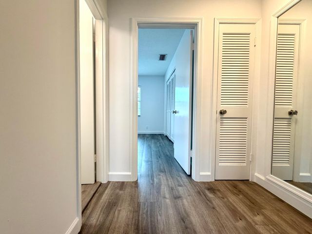 413 N Cypress Drive, Jupiter, FL 33469