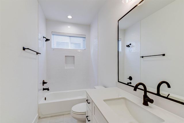 1821 Prospect Street B, Houston, TX 77004