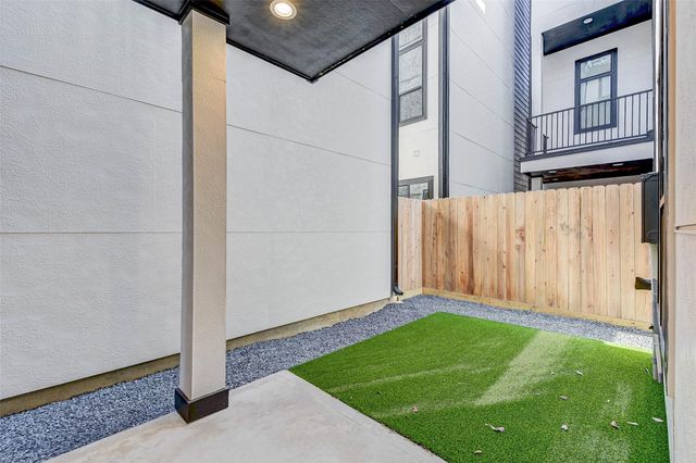 1821 Prospect Street B, Houston, TX 77004