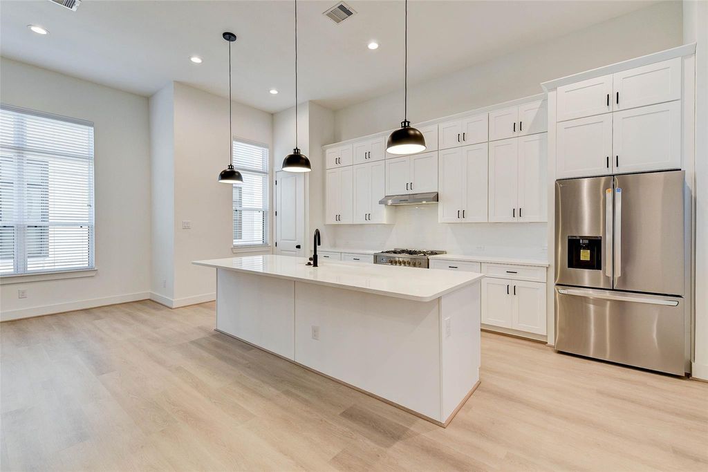 1821 Prospect Street B, Houston, TX 77004