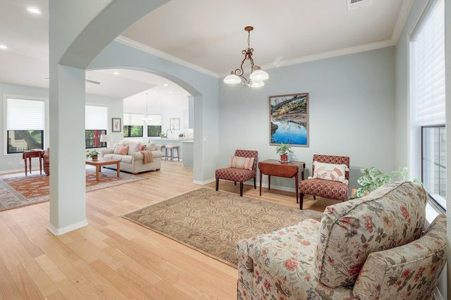 4205 Dot DR, Austin, TX 78727