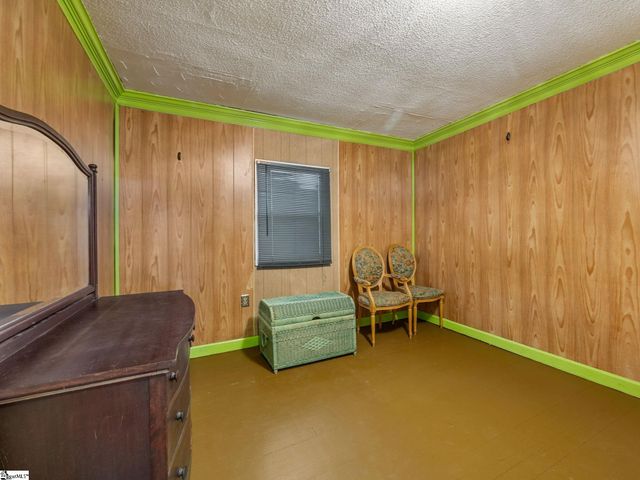 1 F Street, Inman, SC 29349