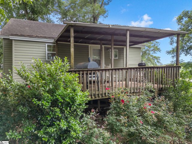 1 F Street, Inman, SC 29349