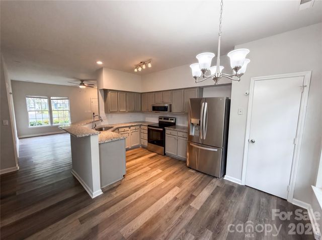 4808 Pennant Place, Charlotte, NC 28212