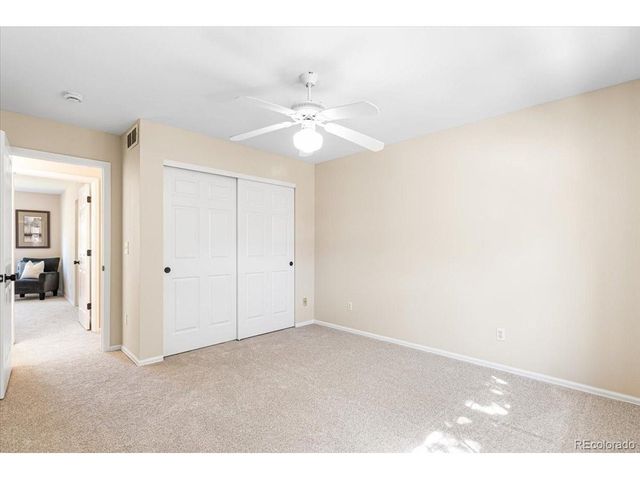 1127 S Ventura Cir, Aurora, CO 80017