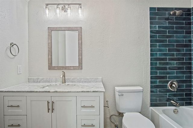 10505 Willow Ridge Drive, Oklahoma City, OK 73130