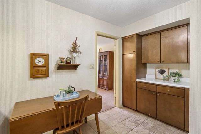 150 Thompson Drive SE 320, Cedar Rapids, IA 52403