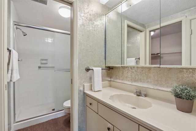 150 Thompson Drive SE 320, Cedar Rapids, IA 52403