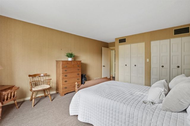 150 Thompson Drive SE 320, Cedar Rapids, IA 52403