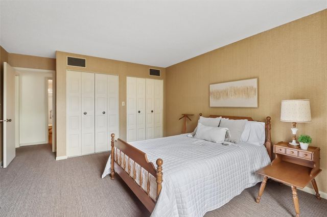 150 Thompson Drive SE 320, Cedar Rapids, IA 52403