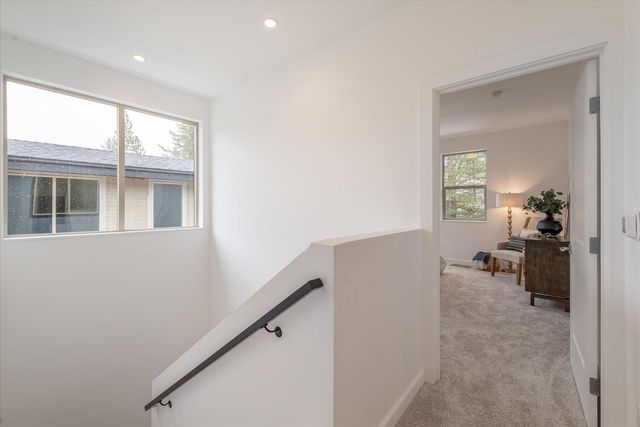 9548 Parker Lane, Truckee, CA 96161