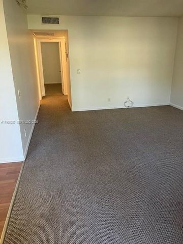 151 SW 135 Ter 212T, Pembroke Pines, FL 33027