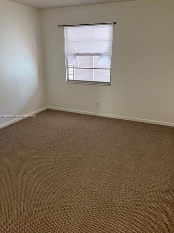 151 SW 135 Ter 212T, Pembroke Pines, FL 33027