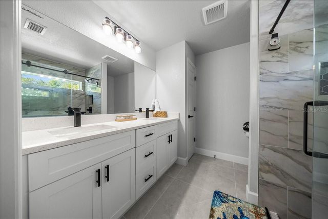 17 HOLLY ROAD, Ocala, FL 34472