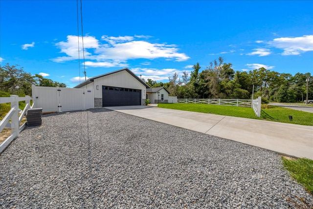 17 HOLLY ROAD, Ocala, FL 34472