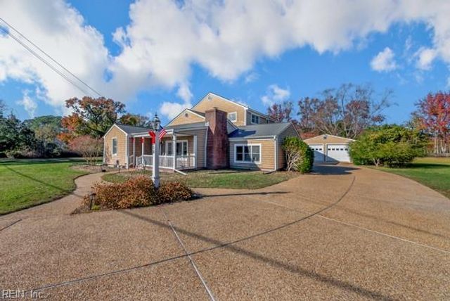 315 Dandy Loop RD, Yorktown, VA 23692