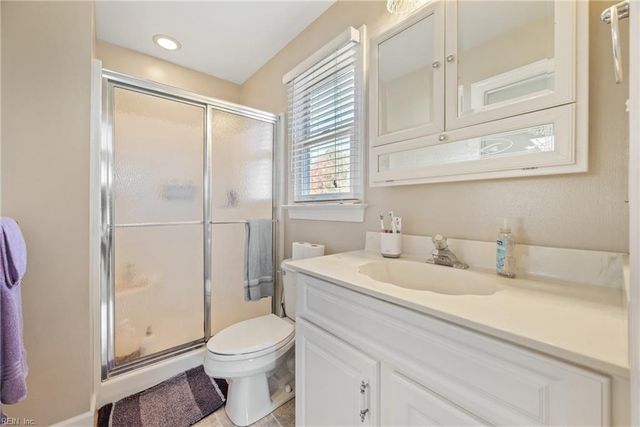 315 Dandy Loop RD, Yorktown, VA 23692