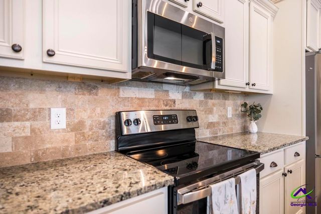 147 Silverside Drive, Perry, GA 31069