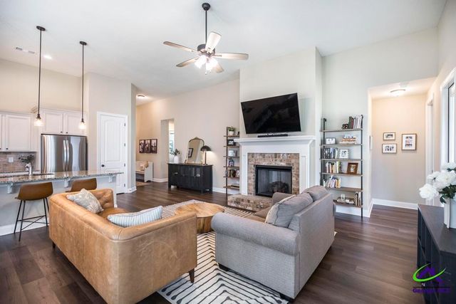 147 Silverside Drive, Perry, GA 31069