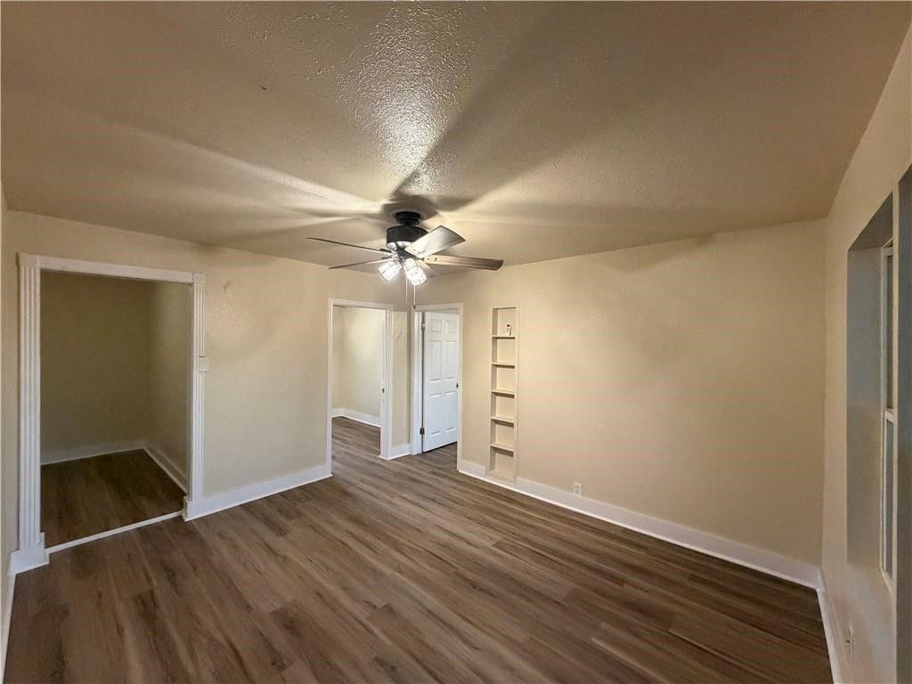 5410 Burton, Corpus Christi, TX 78411 — photo 3