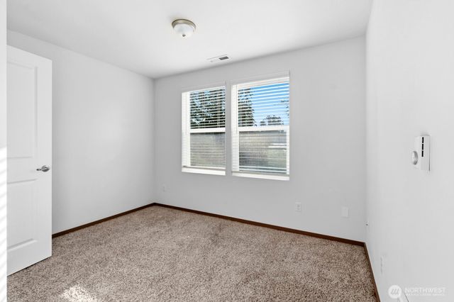 2111 Chesney Road E, Tacoma, WA 98445