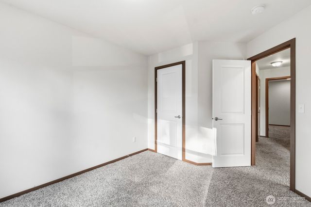2111 Chesney Road E, Tacoma, WA 98445