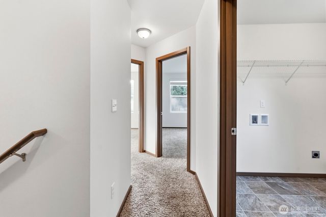 2111 Chesney Road E, Tacoma, WA 98445