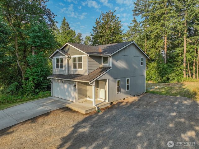 2111 Chesney Road E, Tacoma, WA 98445